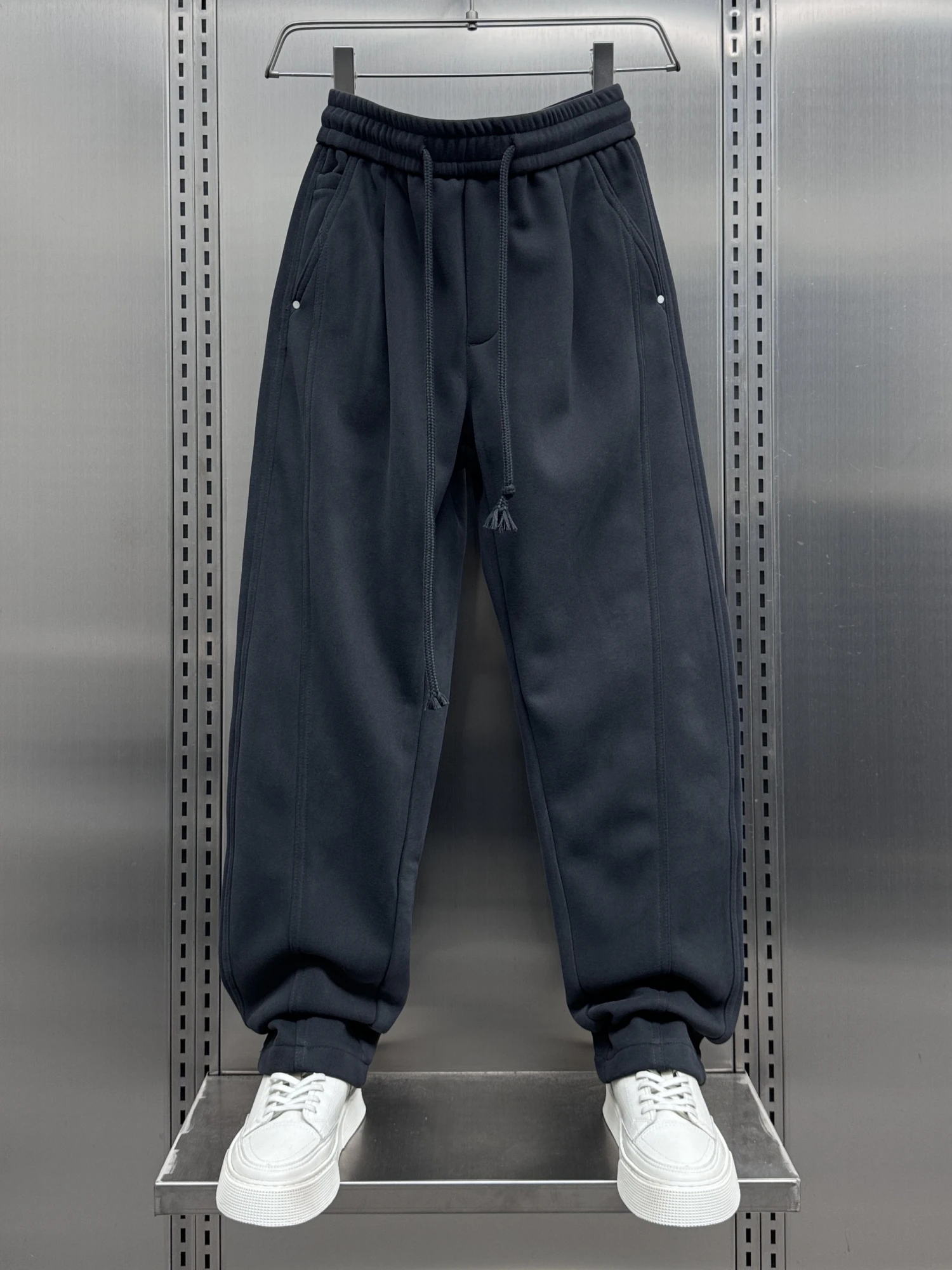 

Мужские зимние утепленные повседневные брюки прямого кроя на флисовой подкладке, свободные однотонные брюки Harlan, модные свободные брюки прямого кроя