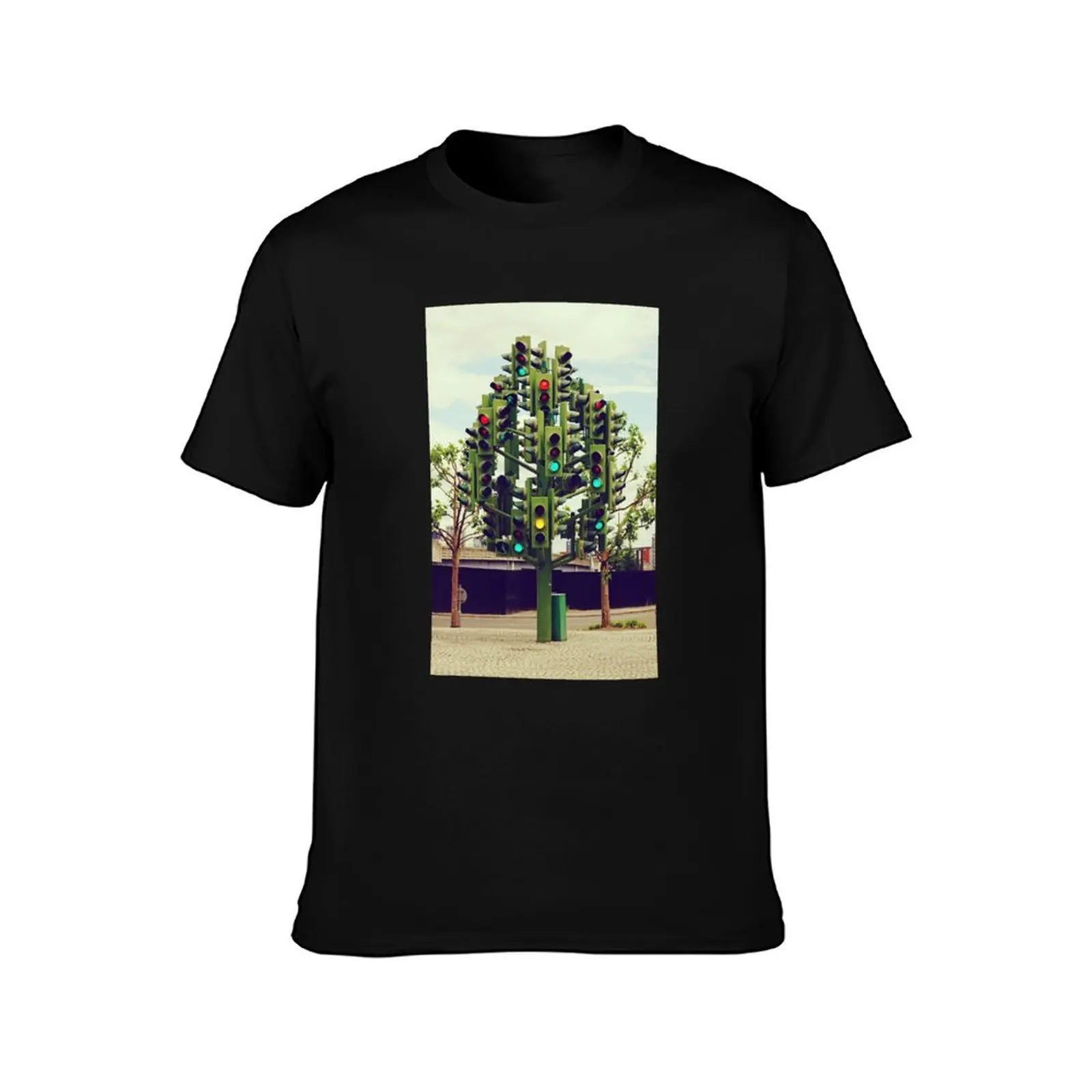 The Traffic light tree of London T-Shirt Long Lasting Casual T-Shirt