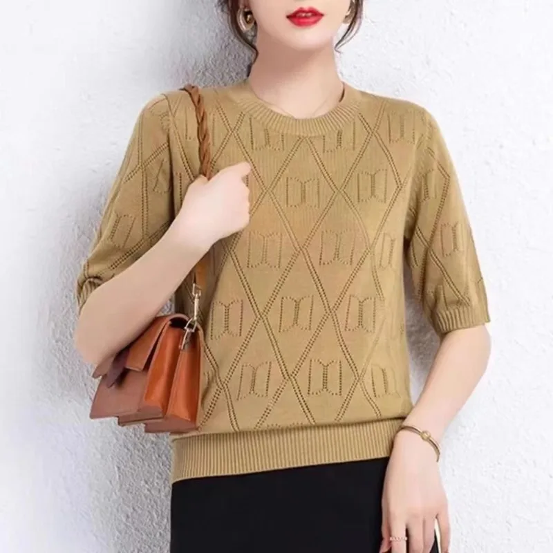 Temperament Commute Summer Women\'s Solid Color Round Neck 3D Argyle Hollow Out Fashion Casual Versatile Half Sleeve Knitted Tops