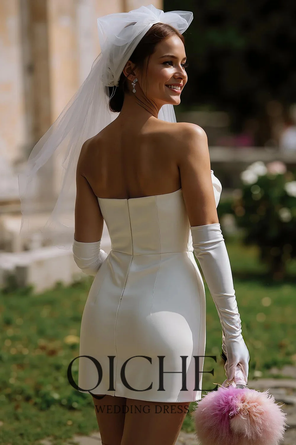 QICHE Simple Satin Bow Short Sheath Wedding Dress Women Strapless Open Back Mini Bridal Party Gowns Vestidos De Noiva Customized