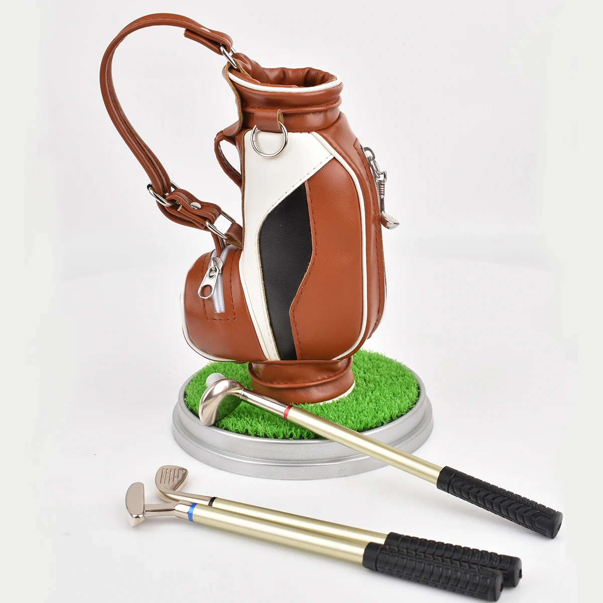 

Golf Pen Holder with 3 Pcs Golf Club Pen for Writing Suitable for Desk Decoration & Golf Cake Decoration Perfect Gift for Golfer