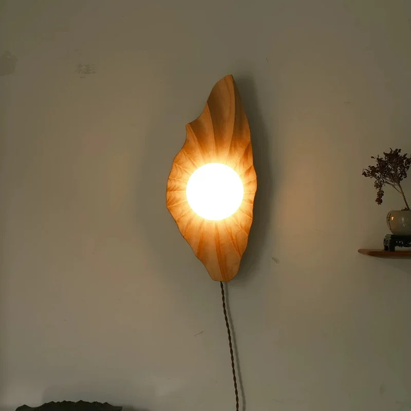 Industrial Vintage Withered Leaves Bulb Shaped LED Wall Lamps Art Creative Lustre Lights for Bedroom Home Decoration Chandelier