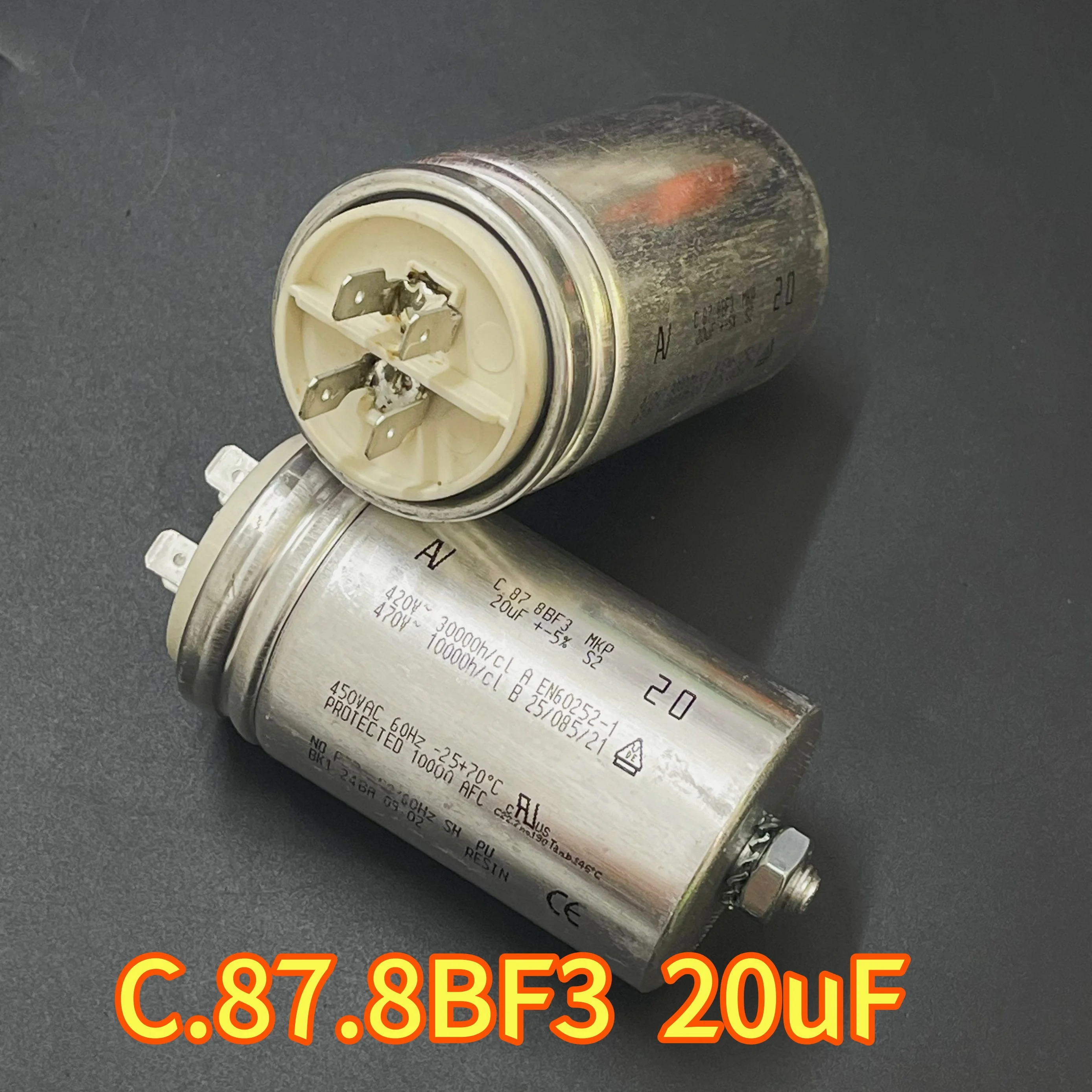 

Brand new original AV C.87.8BF3 MKP 20uF 470VAC motor operation starting capacitor 45*78MM