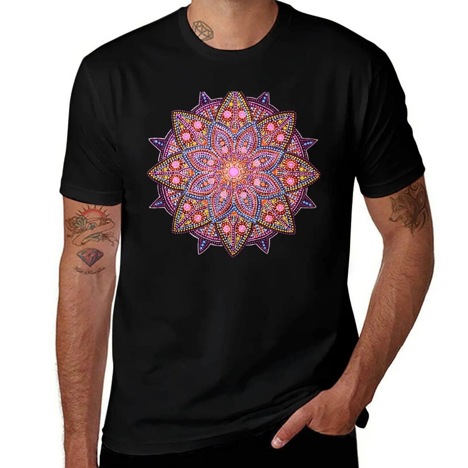 

Pink mandala T-Shirt Lightweight Sport Basic T-Shirt