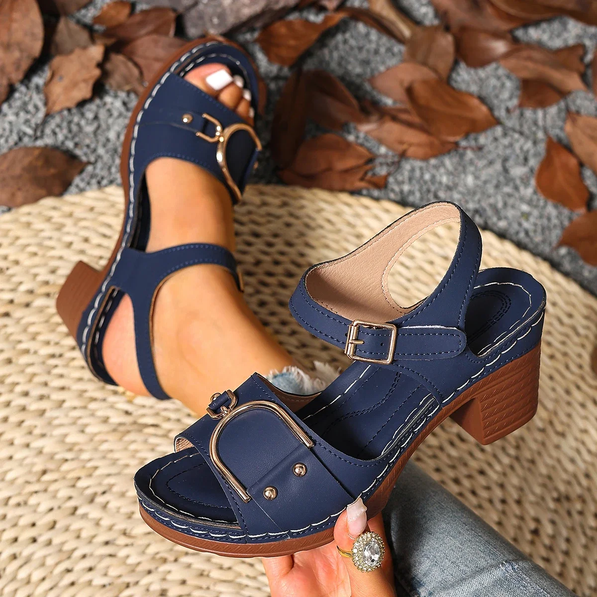 Women Chunky Heel Sandals Adjustable Buckle Strap Plus Size Shoes Summer 2025 Solid Color One Line Fashion Sandals for Women