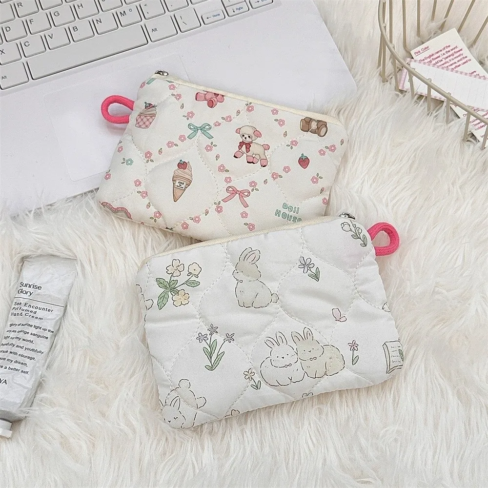 New Polyester Mini Makeup Bag Cartoon Flowers Rabbit Card Storage Earphone Storage Bag Small Travel Bag for Lipstick
