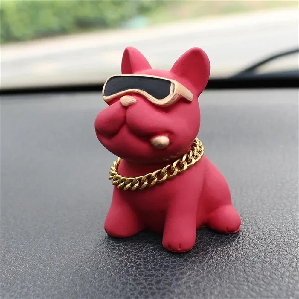 Car Ornaments Feel Comfortable Wear-resistant Bulldog Resin Material Car Dashboard Decoration Car Interior Accessories image 4