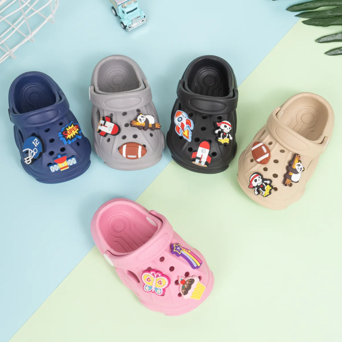 

Children's Cave Shoes Fashion Cartoons Wrap Toe Sandals With Removable Flower Summer Anti-slip Solid Color Toddler Mules