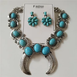2025 New Indian Ethnic Statement ox Horn Pendants Necklace Women Boho Ethnic Vintage Resin Stone Necklace Earrings Jewelry Sets