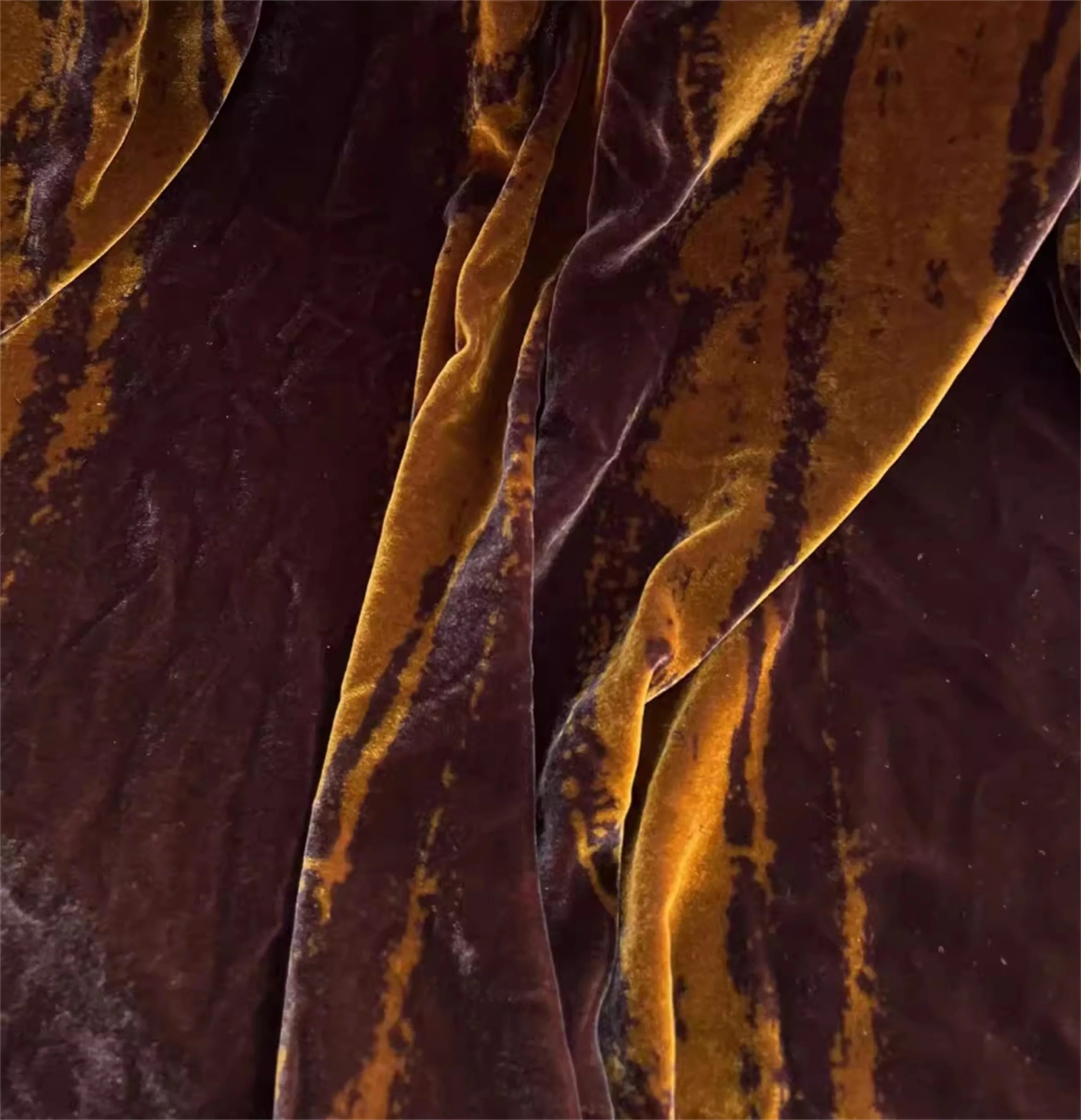 

Настоящая бархатная ткань, широкая черная кофейная контрастная ткань с куркумой в вертикальную полоску, бархатная ткань для одежды из тутового шелка