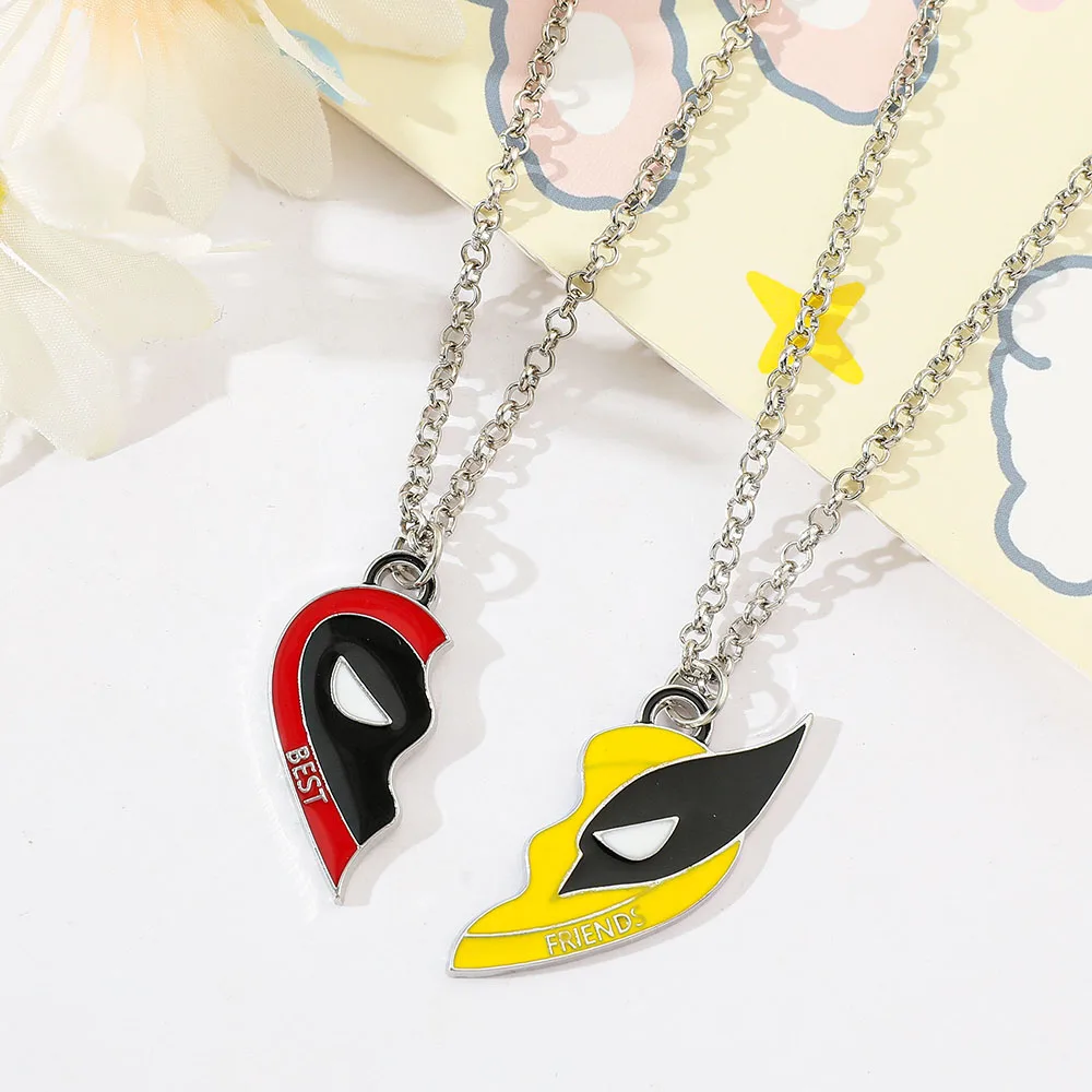 Llavero con colgante a juego de la película de Marvel, collar de Deadpool y Lobezno, mejores amigos, corazón dividido, accesorios para fanáticos, regalo, 2 piezas