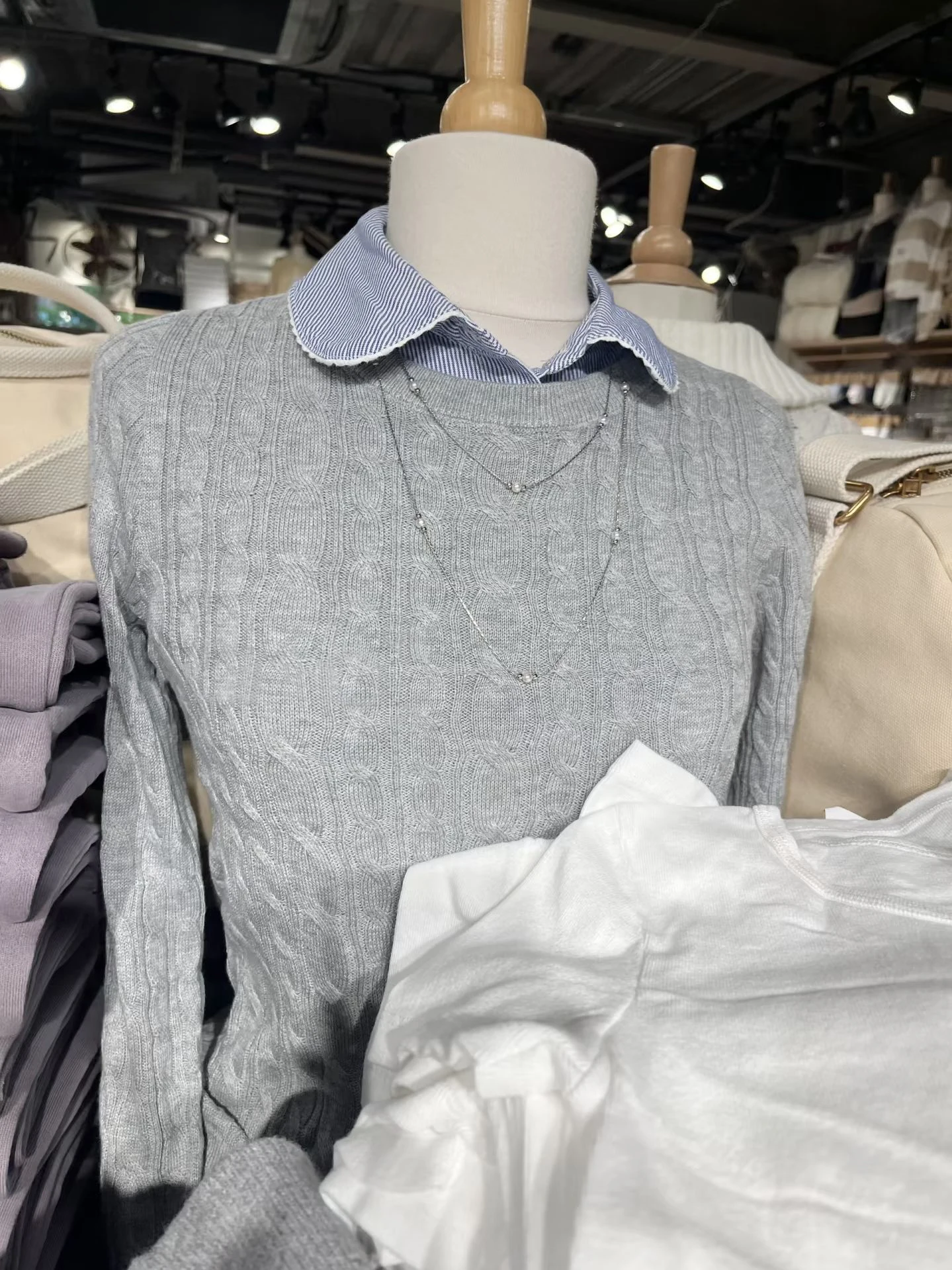 

Серый свитер с витым цветком, весенний хлопковый вязаный пуловер с круглым вырезом и длинными рукавами, топ для женщин, повседневный простой однотонный тонкий джемпер, новый