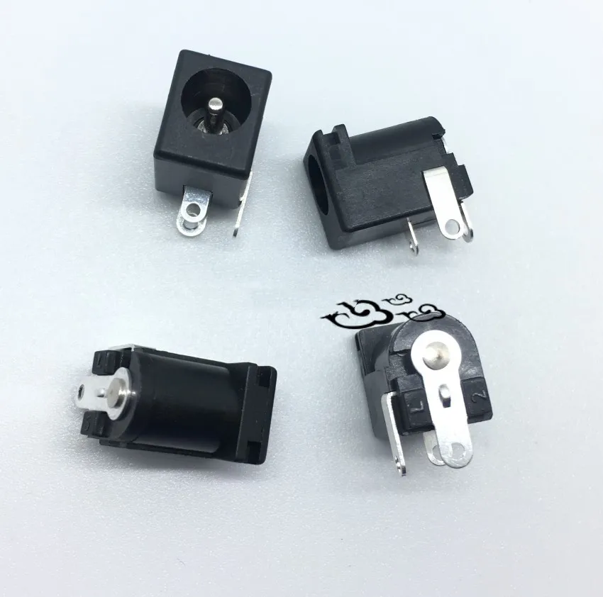 

PJ-002AH PJ-002A TYPE-D-SUBS Розетка постоянного тока 2 мм 6,5 мм