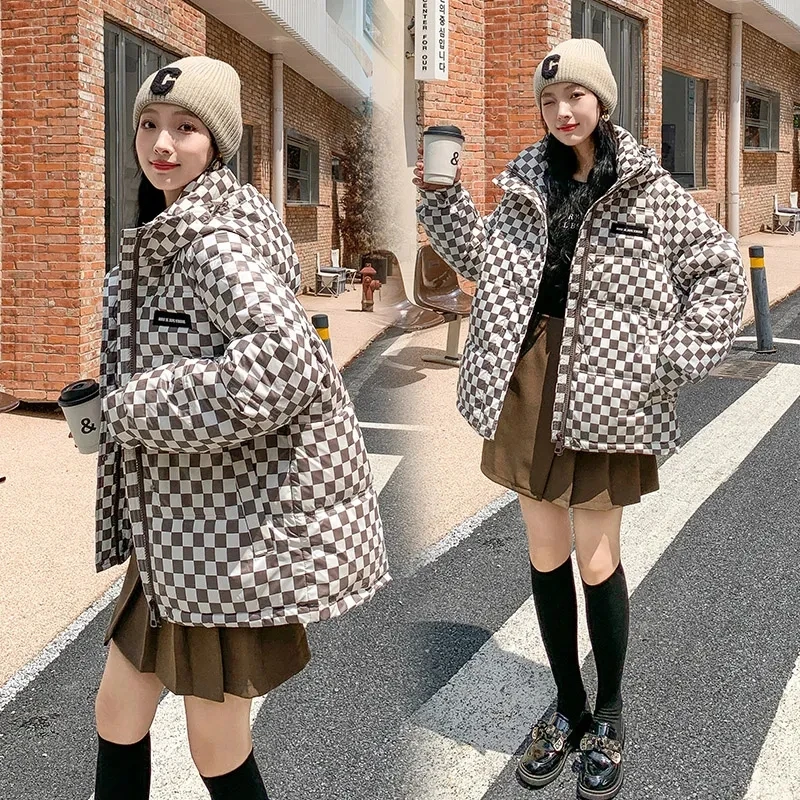 2023 New Women Down Cotton Coat Winter Vintage Black White Plaid Parkas Loose Thick Snow Outwear Hooded Loose Warm Puffer Jacket