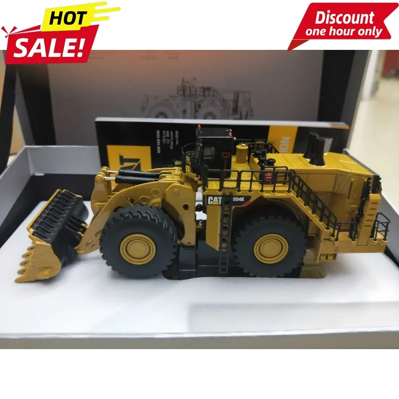 

DM 1:125 for Cat 994K Wheel Loader Alloy Engineering Truck Forklift Model Gift Box 85535