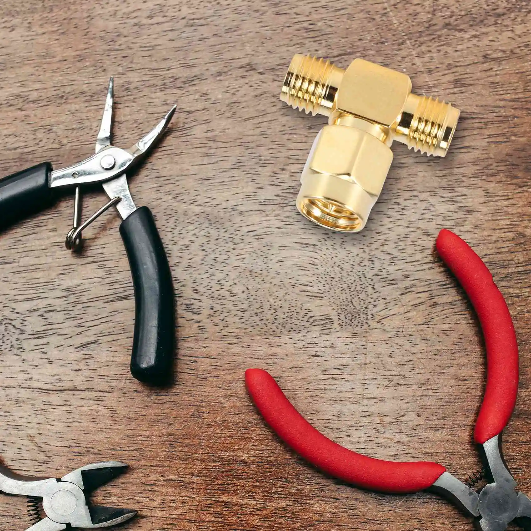 SMA Male ke dua SMA Female Triple T RF konektor adaptor 3 Way Splitter baru