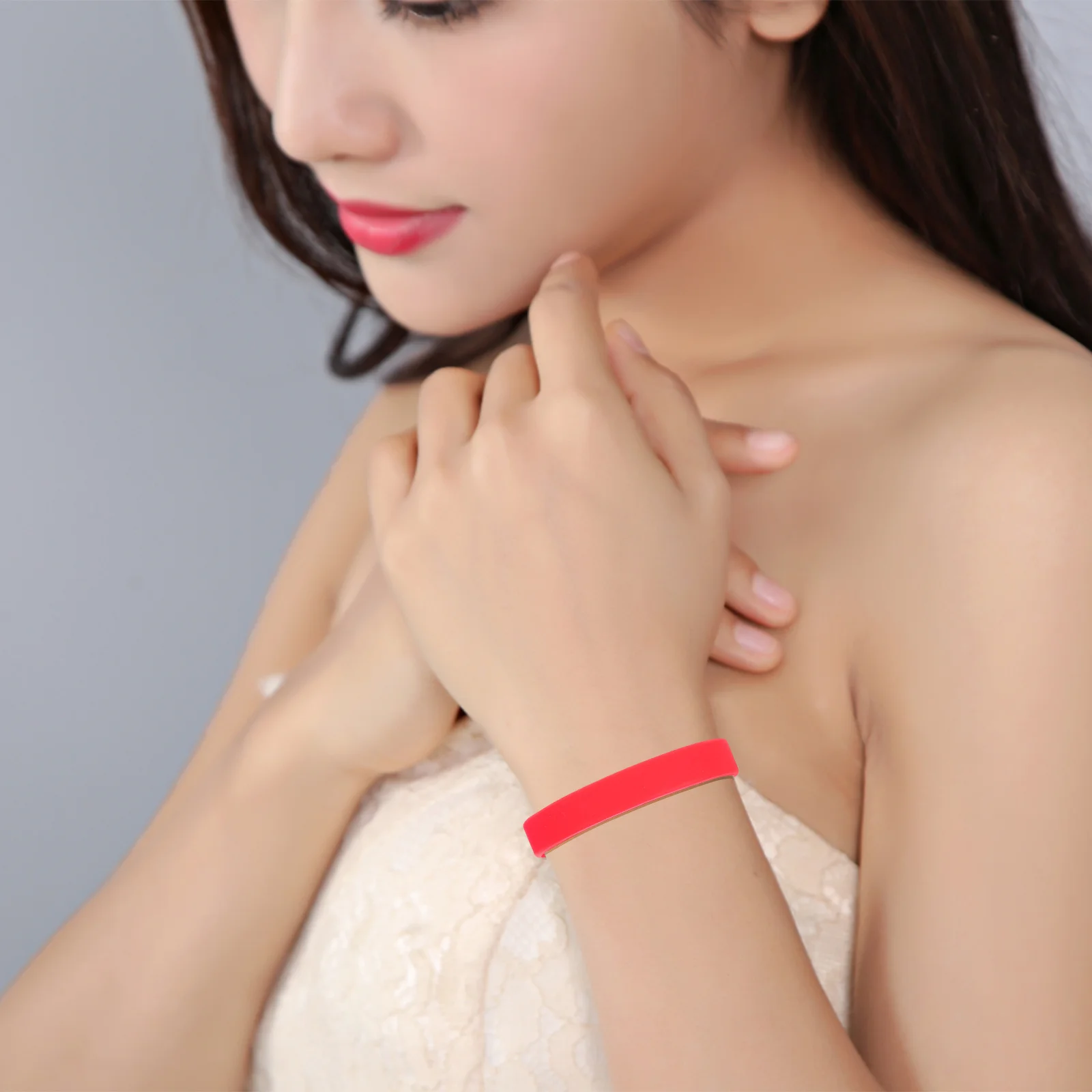 

24Pcs Silicone Wristbands Lightweight Easy Clean Snap Bracelets for Boys Girls Men Women Dance Parties Team Games Casual