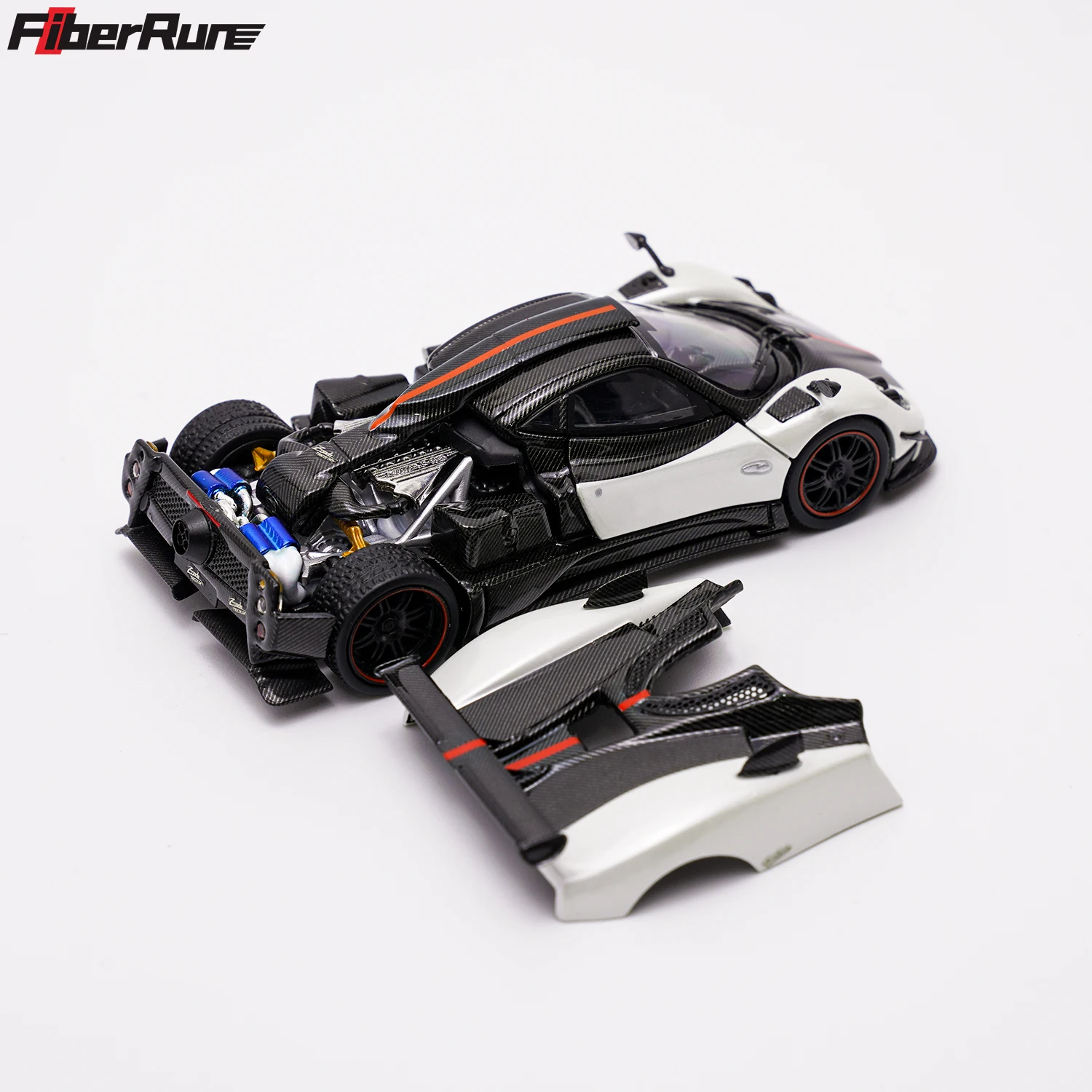 **W przedsprzedaż ** Fiber Run FR 1:64 Zonda Cinque Biały model samochodu