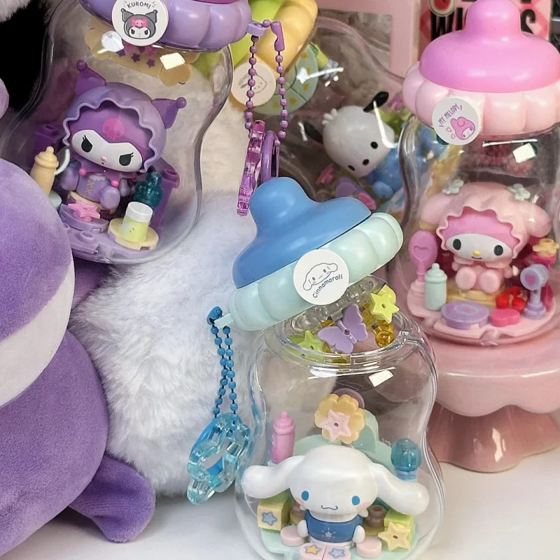 

В наличии Toptoy Sanrio Family Ton Ton Bottle Series Building Block Series Blind Box Kawaii Desktop Ornament Mystery Box Игрушка в подарок