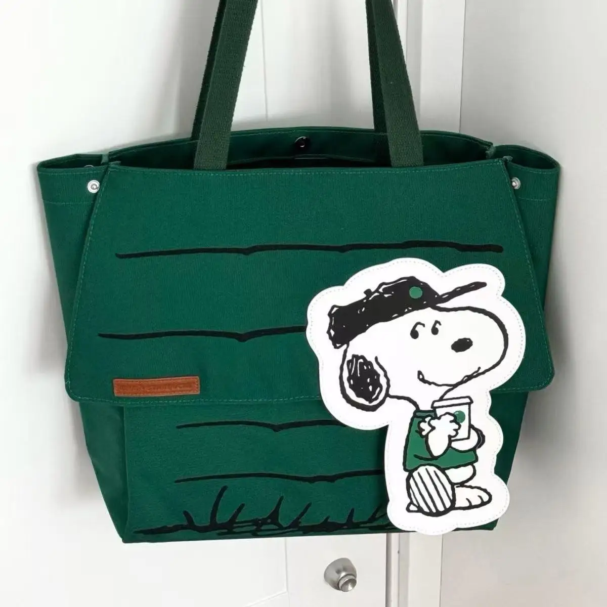 2026 Snoopy Large Capacity Print Casual Lazy Style Small Fresh Tote Bag Girls Travel Shoulder Bag  New Year'S Gift