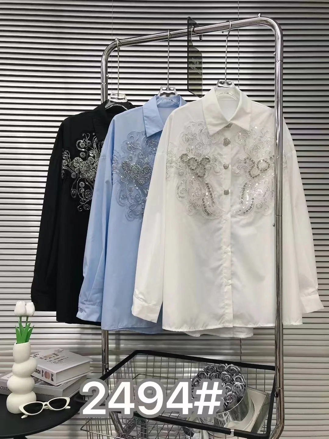 New In 2024 Autumn Oversized Cotton Diamonds Embroidery Blouses Shirts Women Long Sleeve Mid-length Buttons Up White Top Blusas