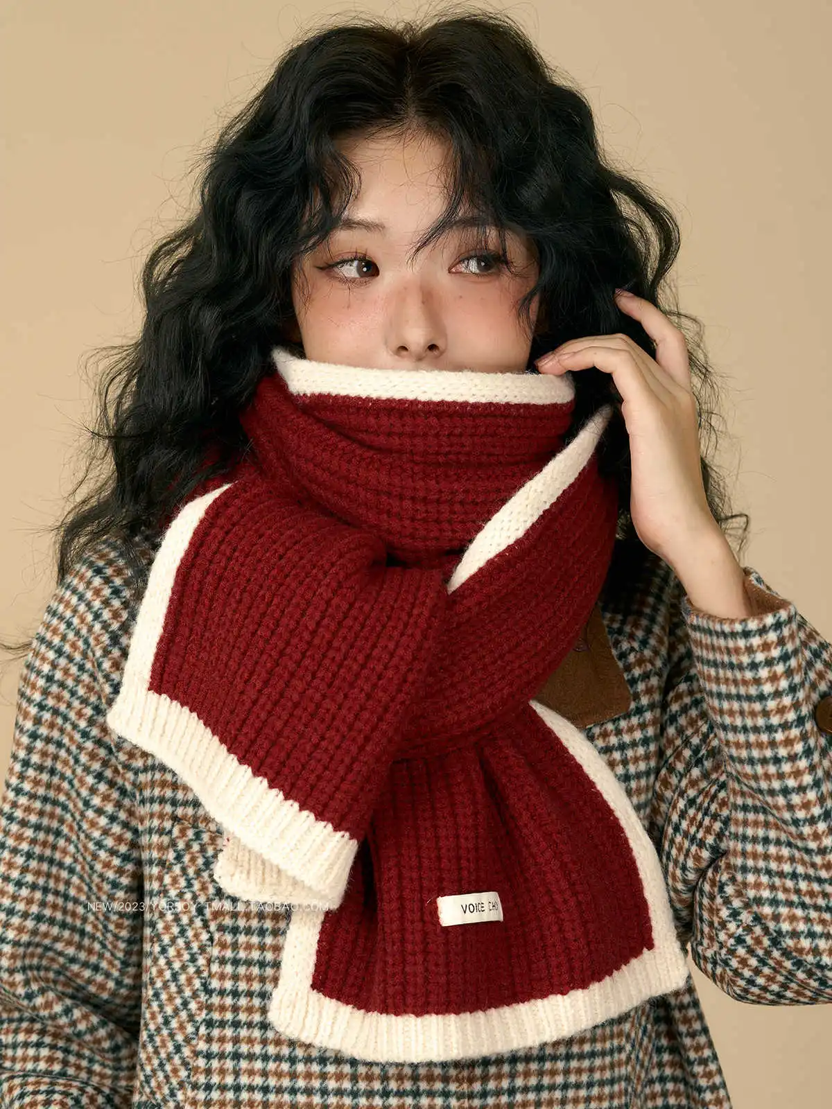 Retro Style, College Style Red Scarf For Women, Winter New Year Holiday Gift Birthday Warm Thick Scarf For Men