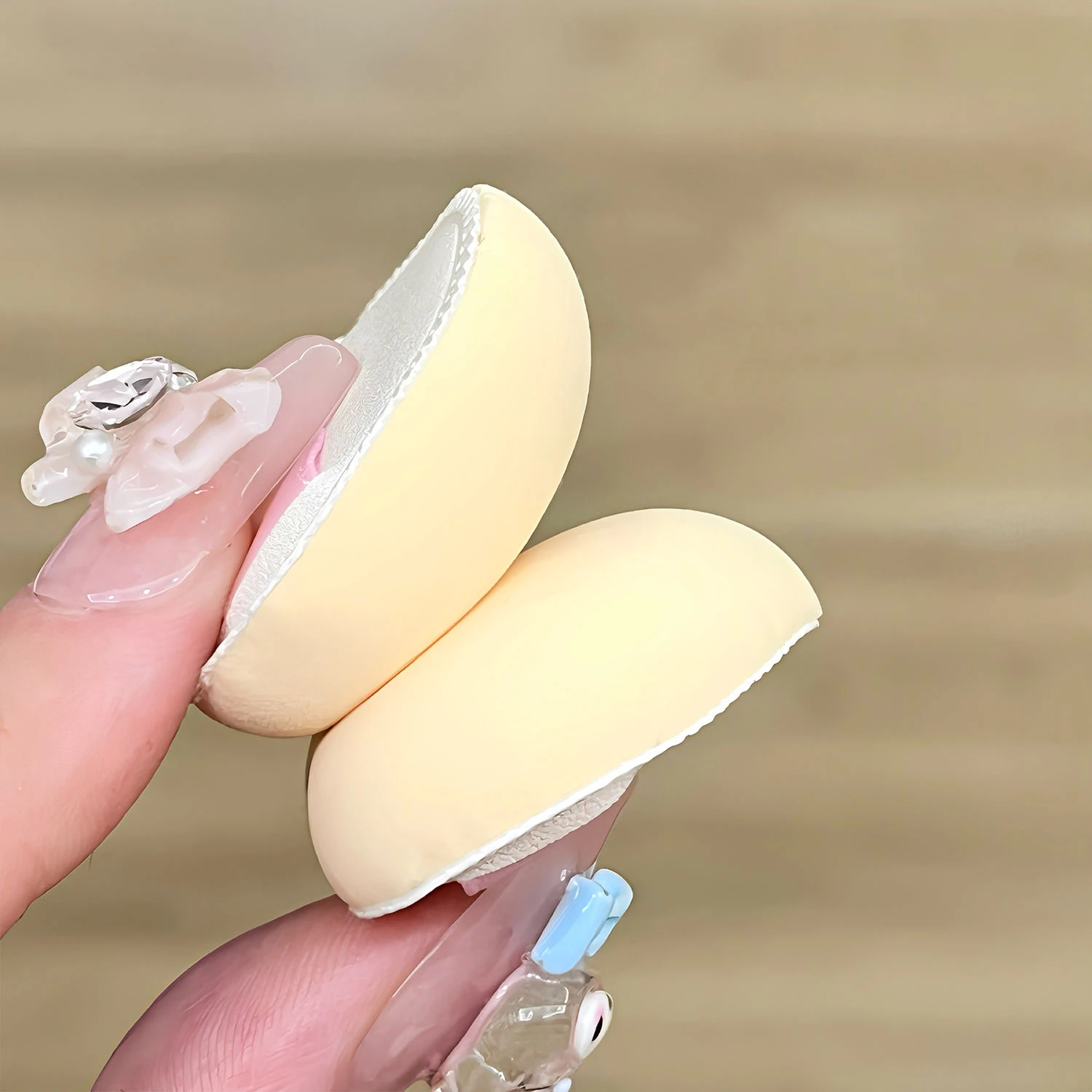 5pcs/set Mini Finger Puffs Face Concealer Cream Powder Applicator Makeup Tool Velvet Detail Liquid Foundation Sponge Beauty Puff