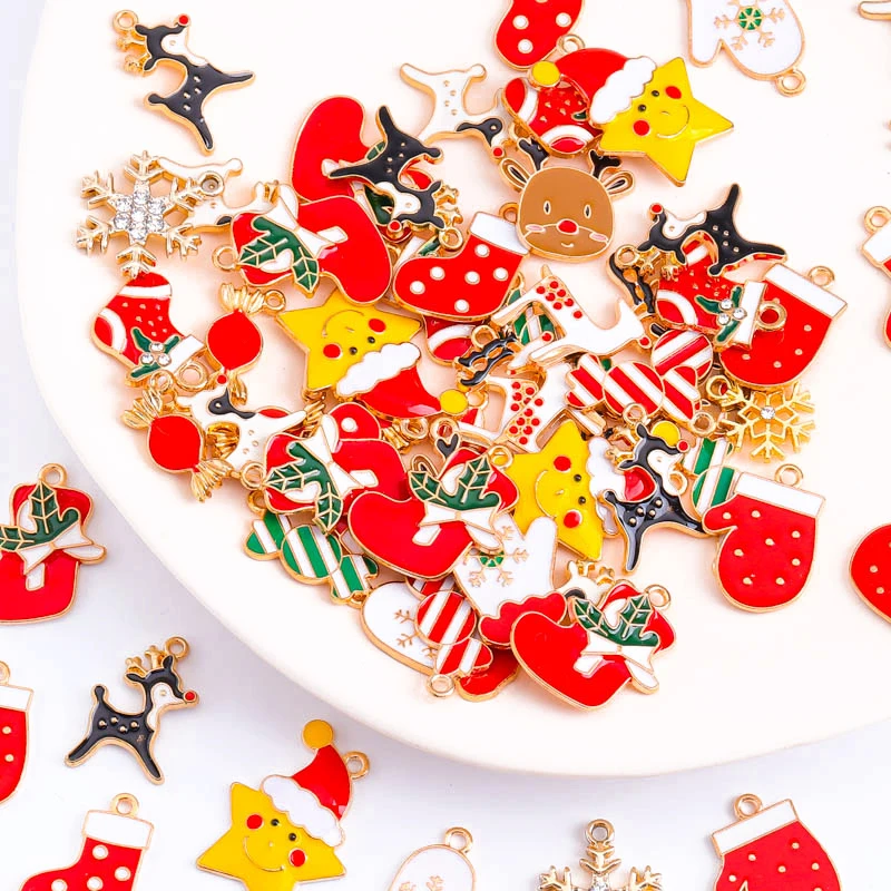 10Pcs Cute Christmas Tree Snowflake Bells Reindeer Christmas Pendant Charms for Jewelry Making DIY Bracelet Necklace Ornaments