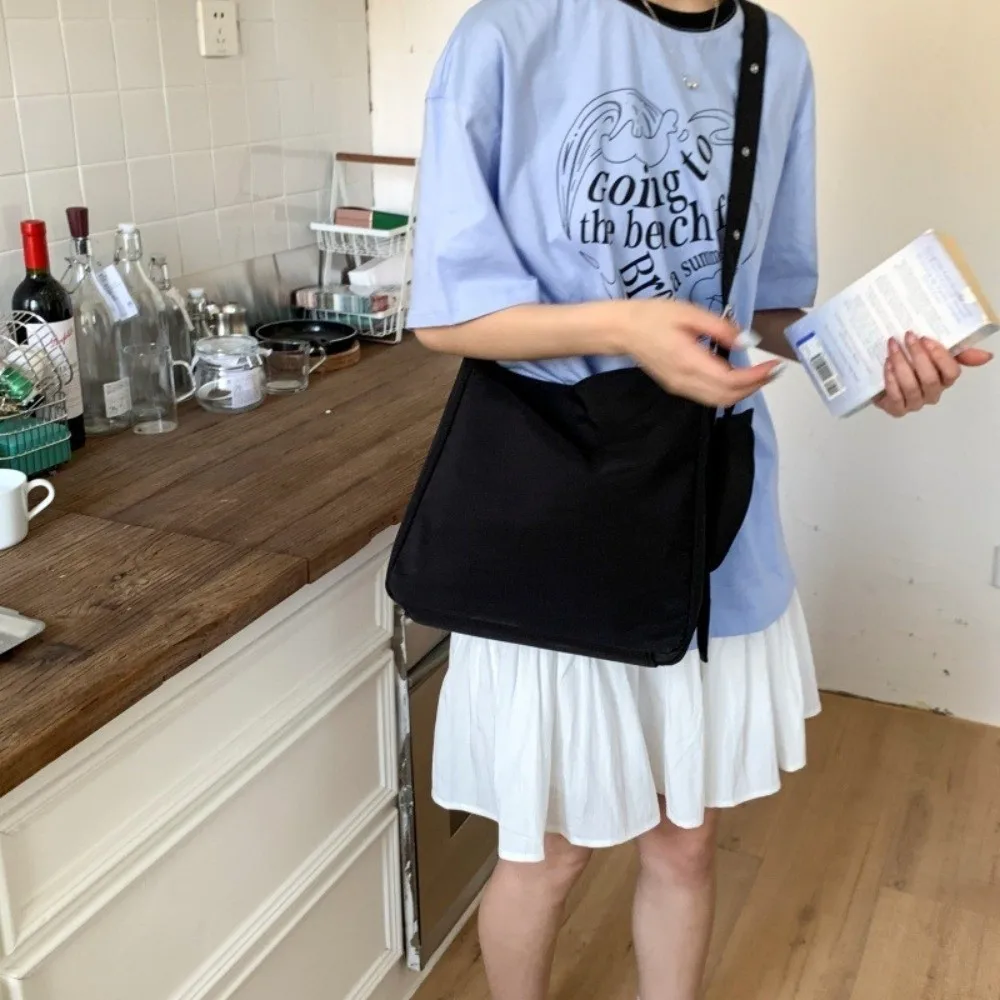 

Ins Стильная однотонная квадратная большая сумка, универсальная большая вместительная парусиновая сумка на плечо, стильные женские сумки для отдыха, кошелек