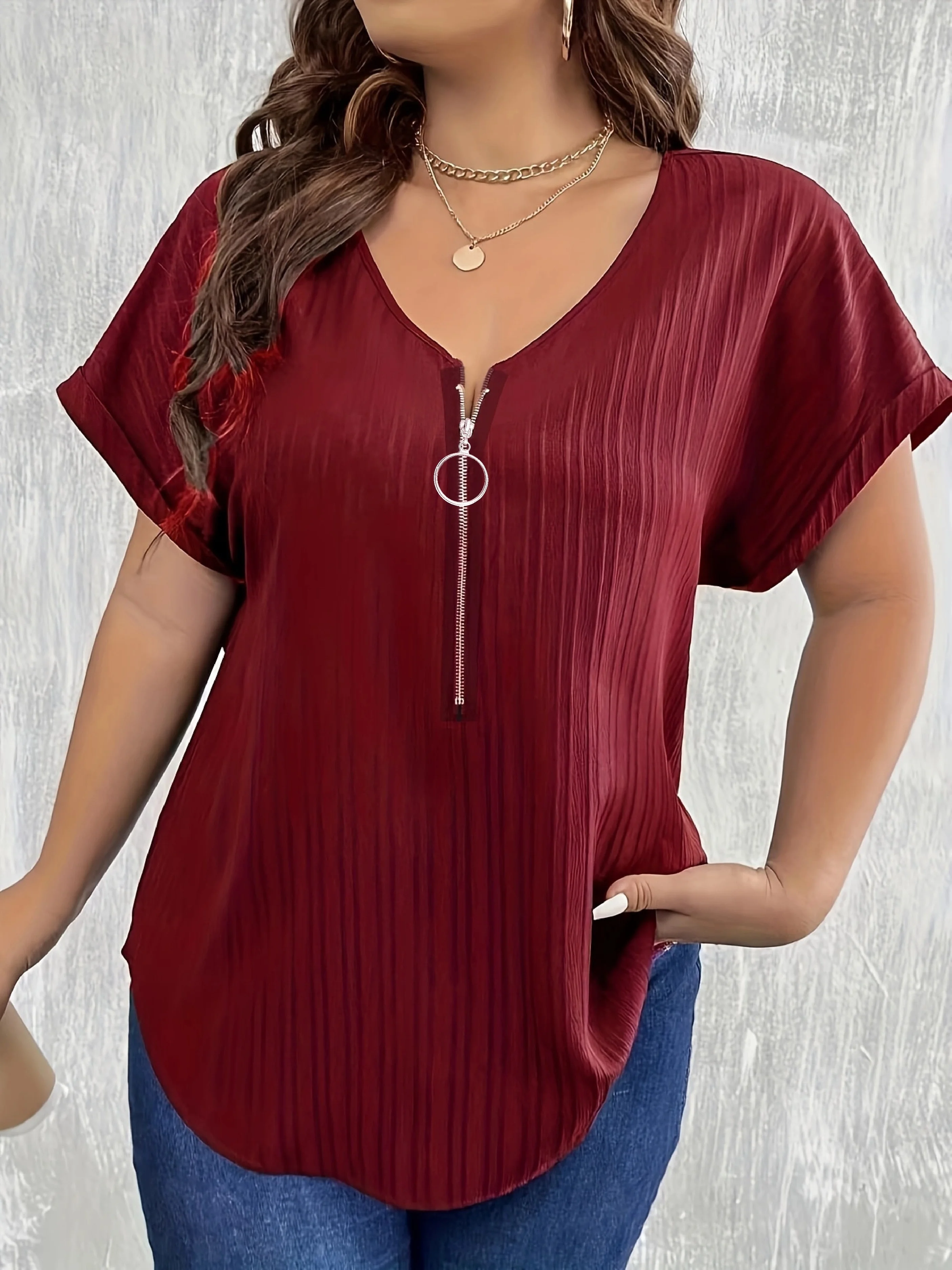 Plus Size 1XL-8XL Summer Women\'s Simple Solid Color T-shirt Tops Ladies Fashionable V-neck Short Sleeved Zippered T-shirt