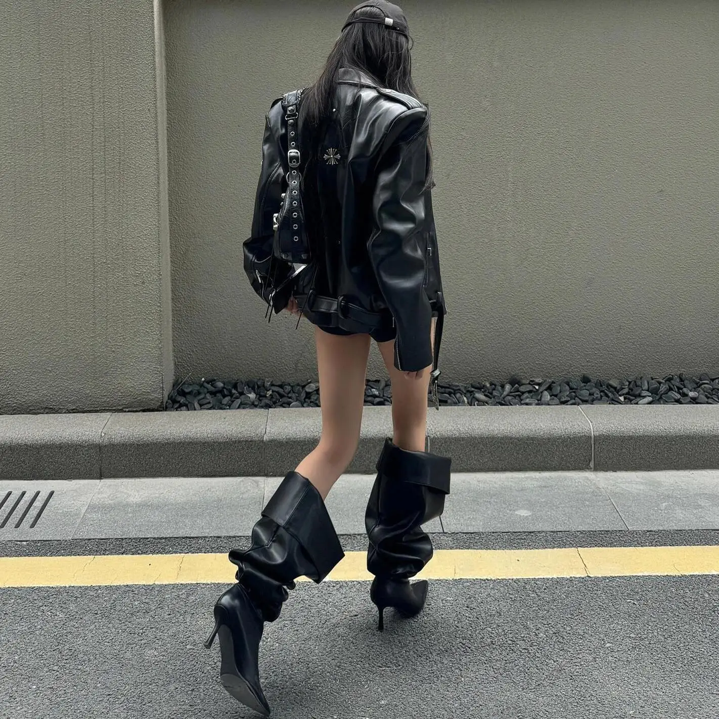 ストリート スレ ロアー ブラ レザー ジャケット レディース スパイシー デザイン ルーズ ヘビー デュ モーターサイクル ジャケット アウターウェア トレンディ イン