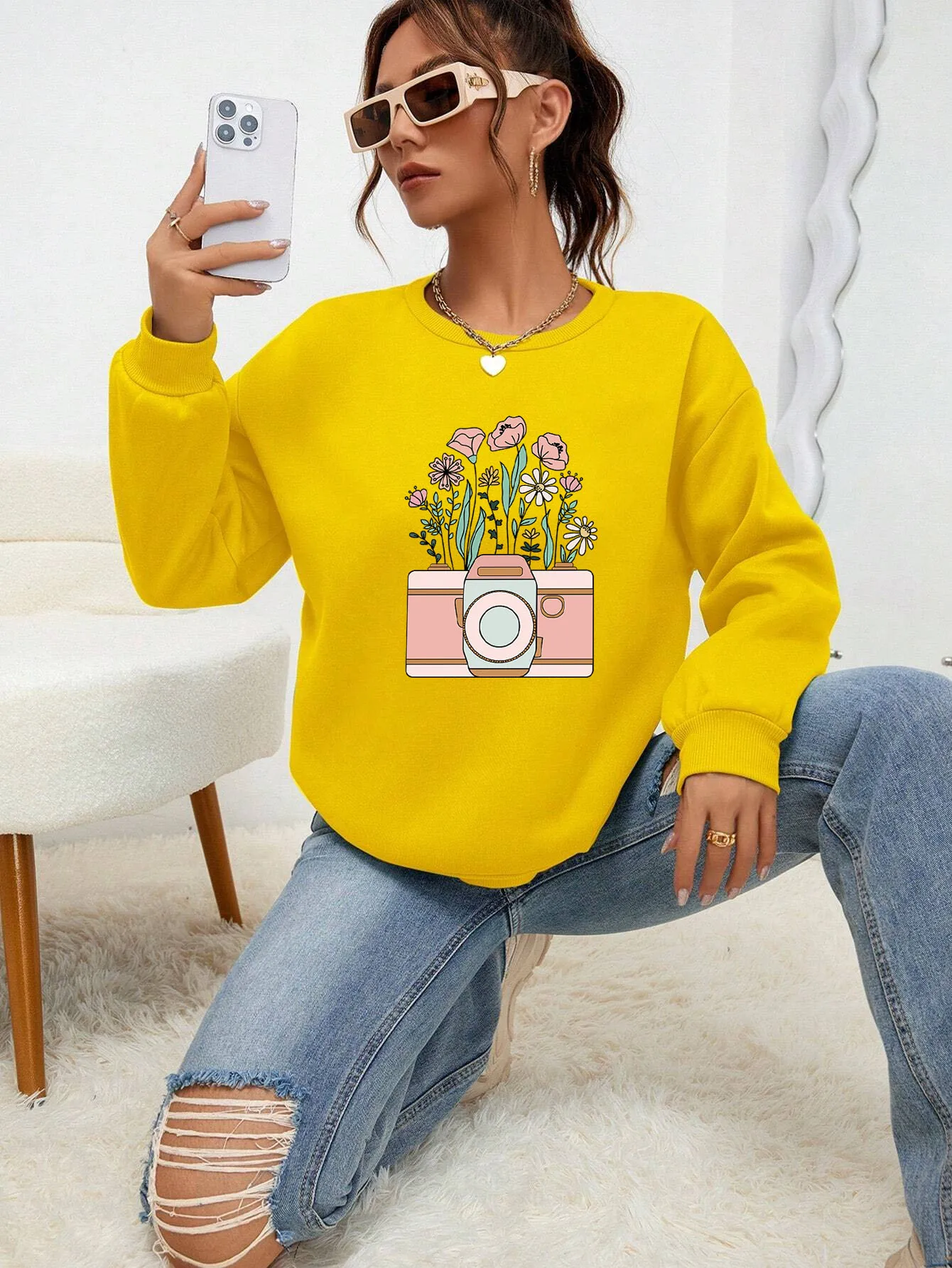 Beautiful Flowers In The Camera  Print Sweatshirt Women\'S Fashion Quality Hooded Warm Casual Hoodies Multicolor Female Pullover