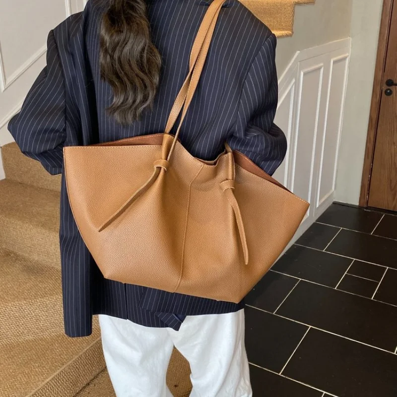 

Fashionable Leather Women's Handbag Luxury Brand Elegant Classic Trendy Paris Vintage Daily Commuter Bag​