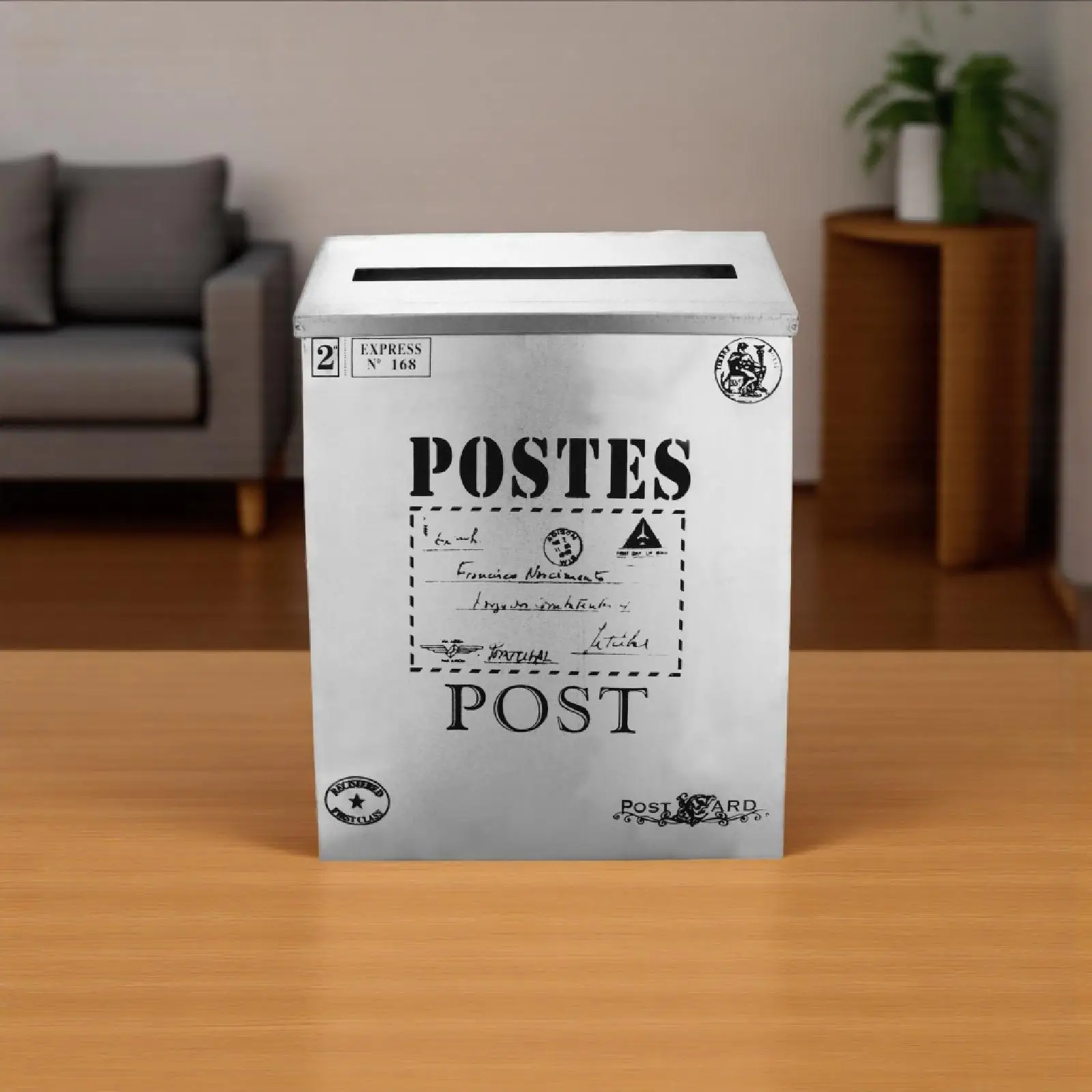 

Retro Tin Mailbox Large Storage Durable Safe Easy Install Simple Design Practical Vintage Home nament Photo Newspaper Letter