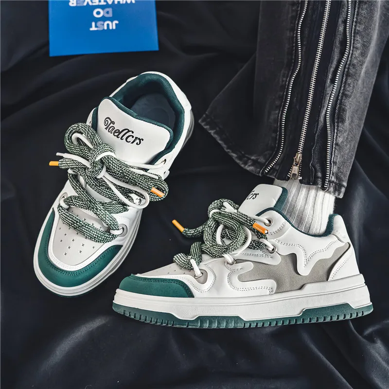 รองเท้าบอร์ดกีฬาลำลองสำหรับนักเรียนระดับไฮเอนด์แนวโน้มแฟชั่นแบรนด์เนมรองเท้าบุรุษ2024ฤดูใบไม้ร่วง