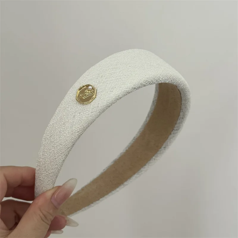 Y Letter Pearl Gold Button Wide Edition Fragrant Style Retro Metal Ornament Hair Hoop Press Headband  New Hair Accessories