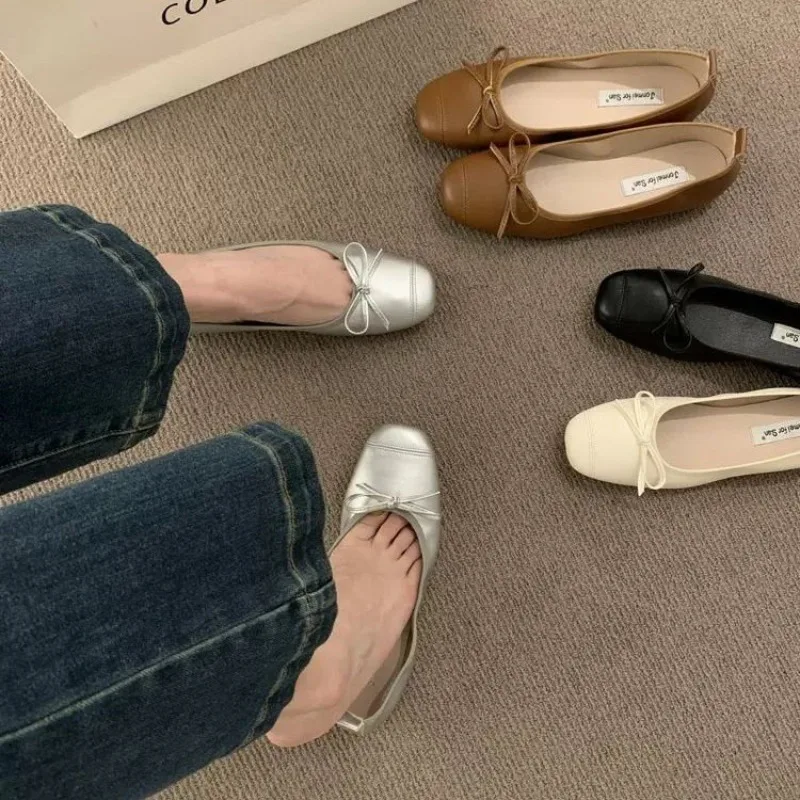 

New Style Fashion Female Slip On Footwear Shallow Flats Boat Shoes For Ladies Butterfly-Knot Fashion Round Toe Women Flat Slides