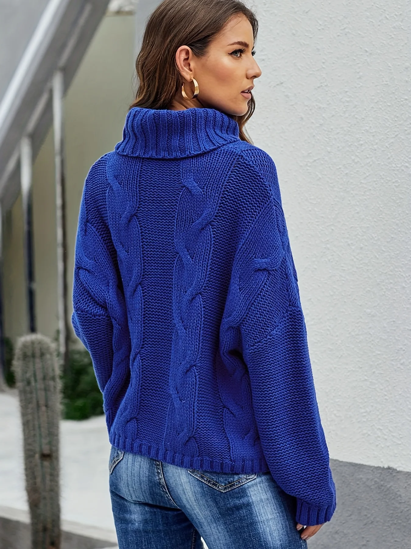 Autumn and winter slouchy lean senior twist blue turtleneck sweater women\'s pullover loose long-sleeved wool sweater