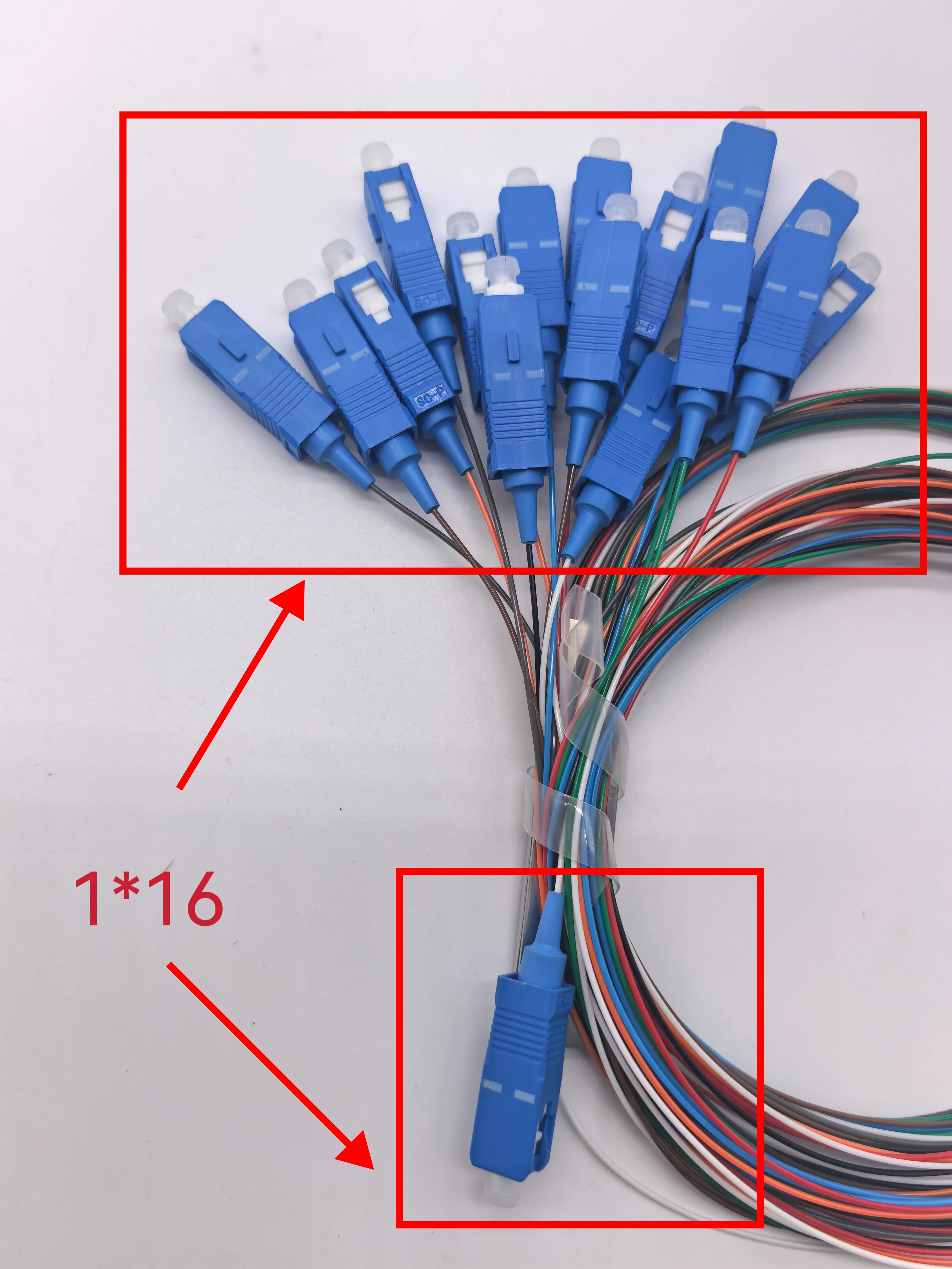 Fiber Optic Splitter  1*16 PLC SC UPC with Colored Thread Single Mode Optical Network Terminal for Telecommunication