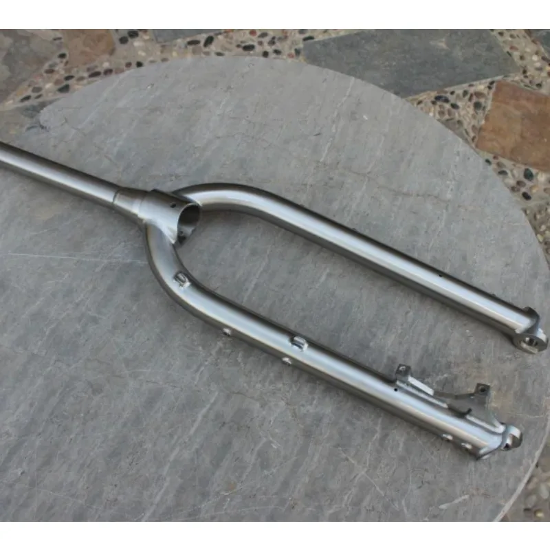 Titanium Mountain Bike Fork With Taper Steerer Tube Titanium Cyclocross Bike Fork With Thru Axle Dropout