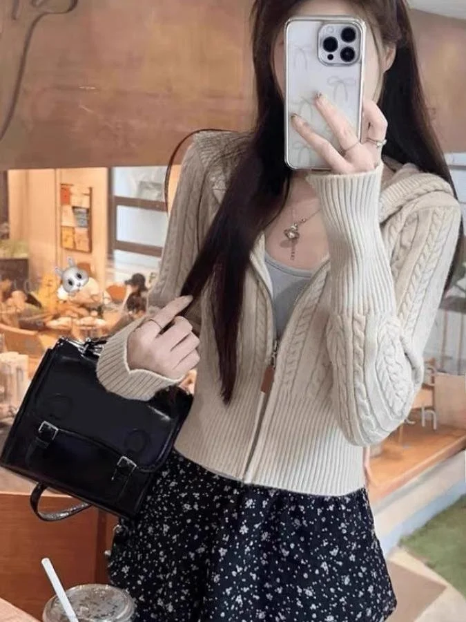 Femmes automne hiver ort tricoté pull manteau décontracté Sle coupe ajustée doux au toucher fermeture éclair torsion tricot vêtements intérieurs tricot Cardigan