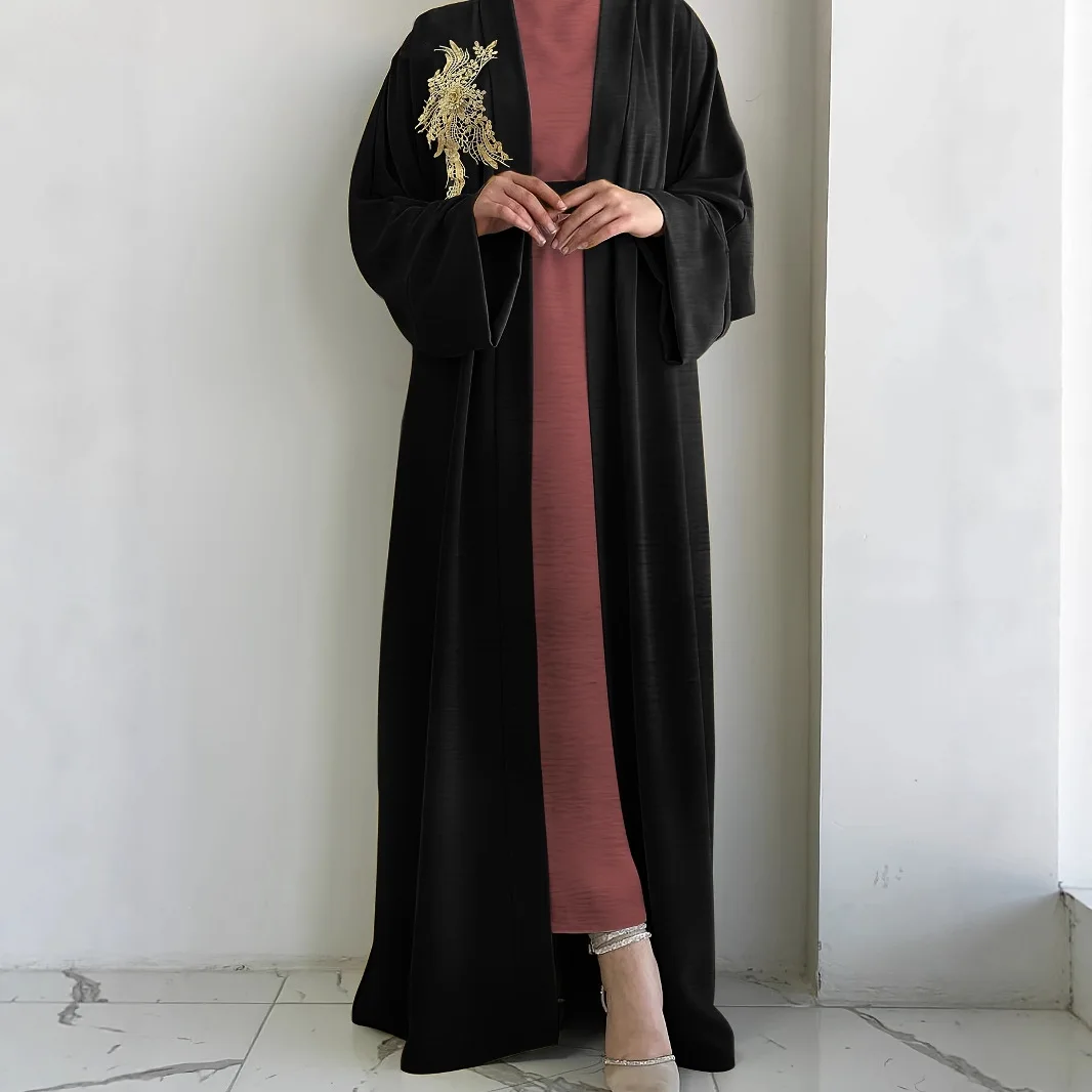 

Luxury 2 Pcs Muslim Sets Dark Abaya Artisan Palm Tree Bust Embroidery Slim Waist Belt Sophisticated Black Elegant Suit
