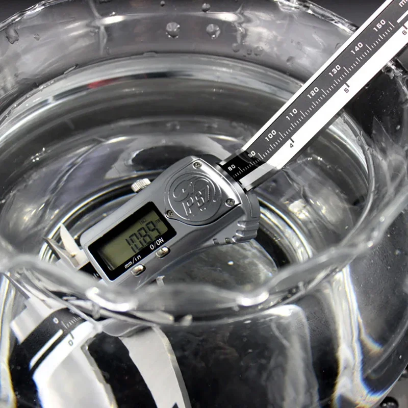 

0-150mm Metal Electronic Black Scale Vernier Caliper Gauge Micrometer Work in the Water IP67 Water Proof Digital Calipers
