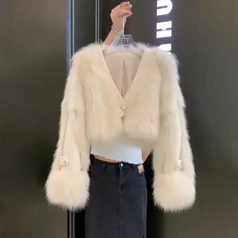 

V-neck imitation fox fur jacket women 2024 autumn and winter short environmentally friendly fur coat