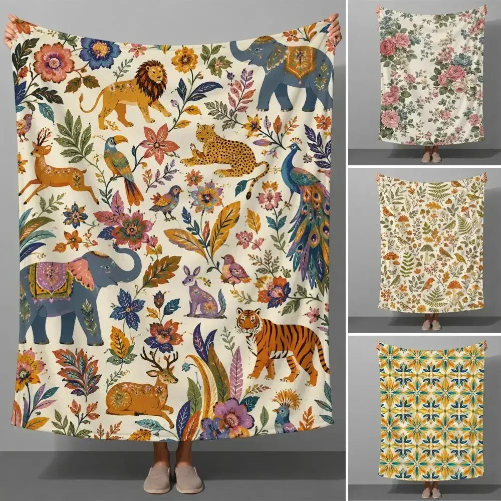 European Vintage Ornamental Floral Classical Decorative Pattern Throw Soft Flannel Throw Blanket Warm for Couch Bed Sofa Cozy