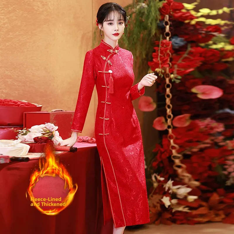 2026 New Style Frock Coat Red Velvet Thickened Winter Flag Robe for Women Returning Home from Marriage Invitation Miss Ceremony