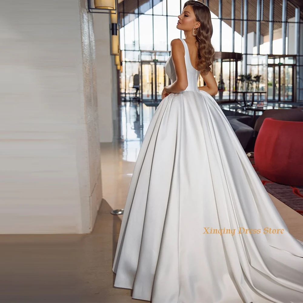 Formal Dress Women Elegant Square Collar Sleeveless Classic White Satin Evening Dress Customized Zipper Back Party Gowns