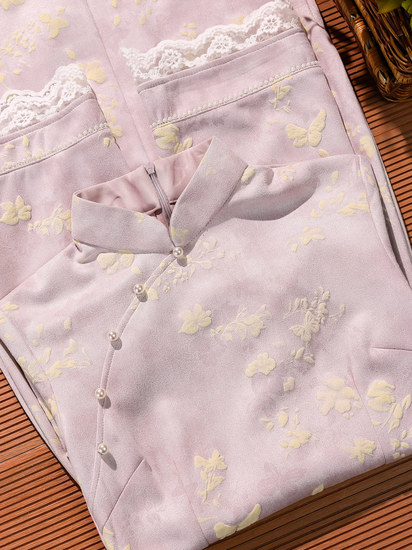 

Розовое свадебное платье в современном стиле, для помолвки, повседневное, китайский стиль, с длинным разрезом, высоким воротником, длинными рукавами