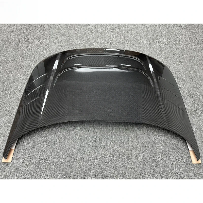 High Quality Dry Carbon Black Glossy Twill Weave Hood Fit For Vogue 2024 Auto Replacement Parts