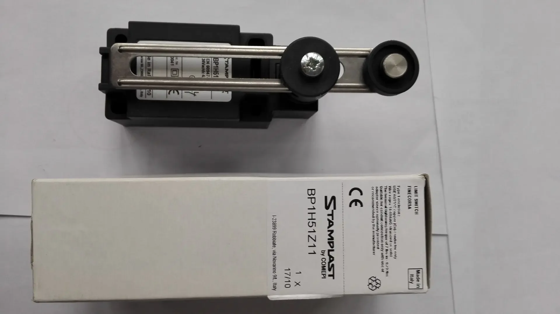 

New Original restricted switch BP1H51Z11